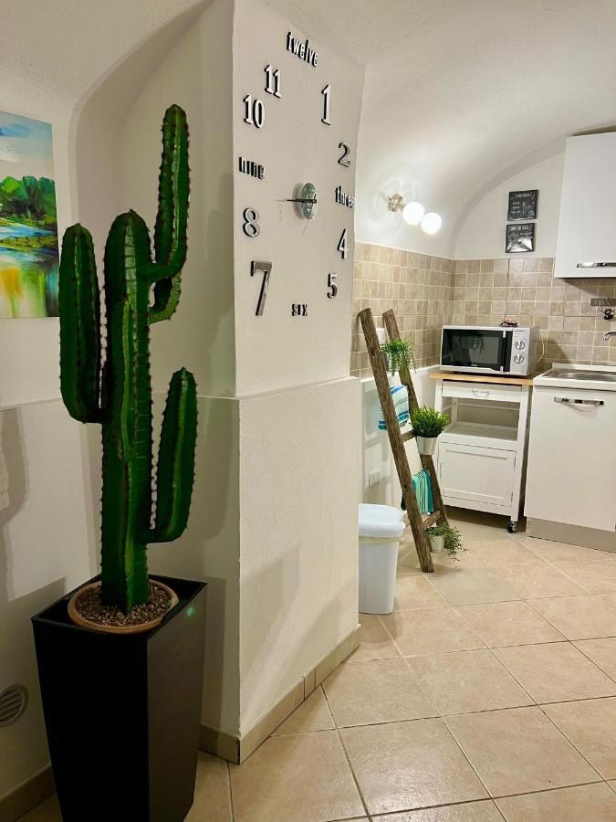 Ursino Holiday Apartment Aeroporto di Catania Fontana Rossa Esterno foto
